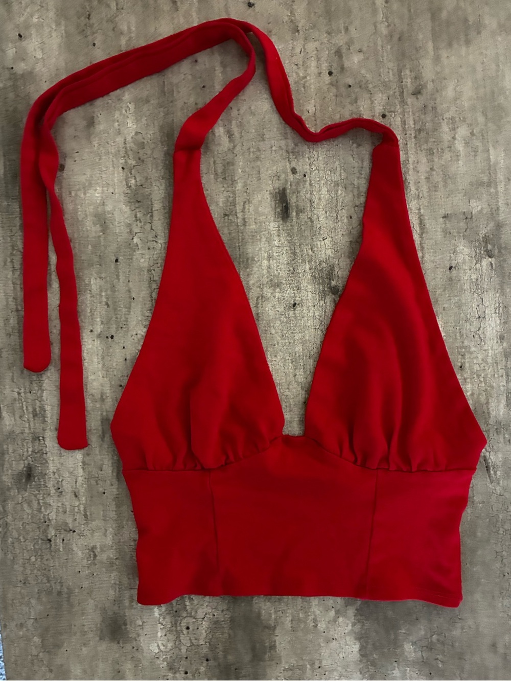 Fashion Nova Red Halter Crop Top - Vibrant Scarlet